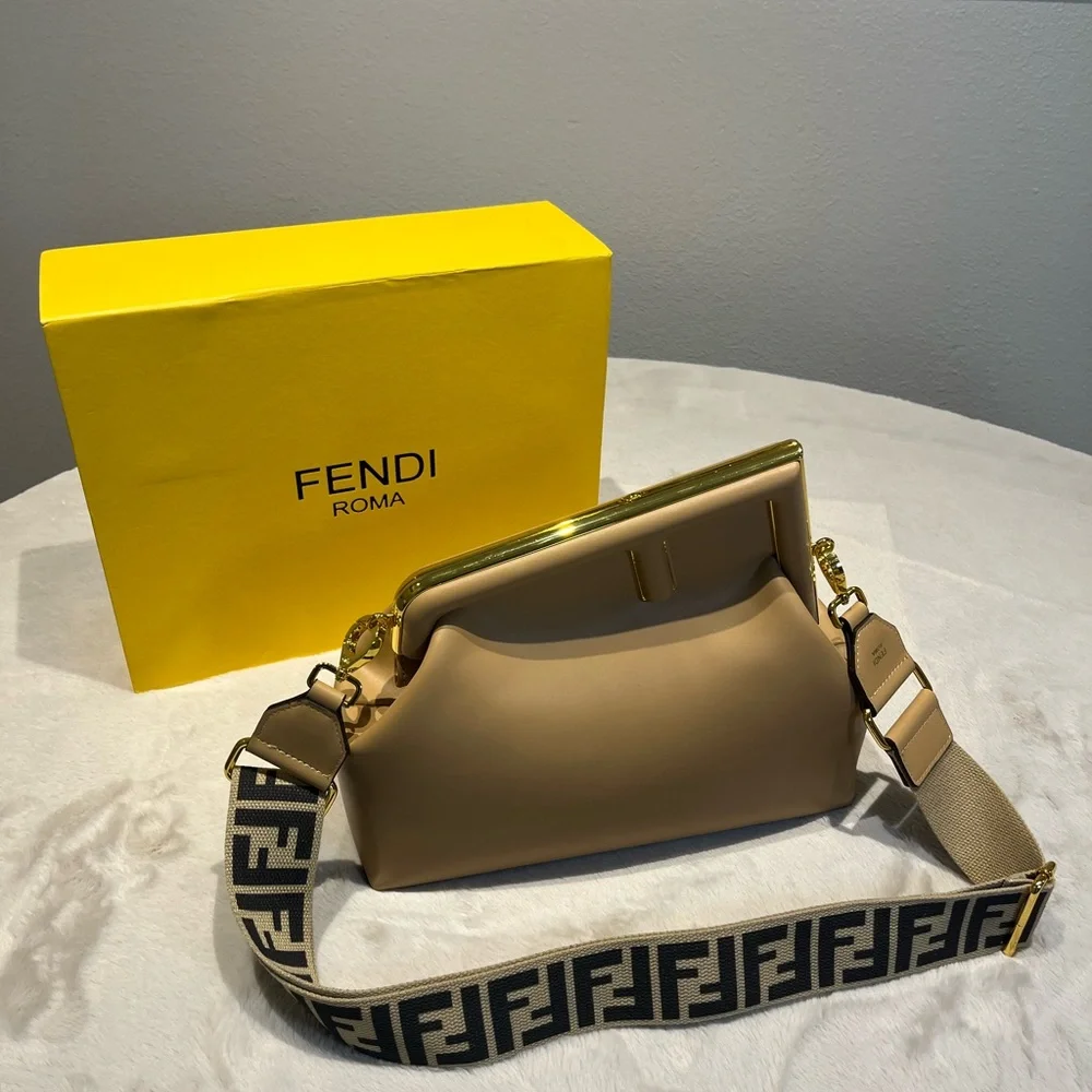 Fendi Beige Crossbody Bag with Logo Strap - Picture 5 of 6